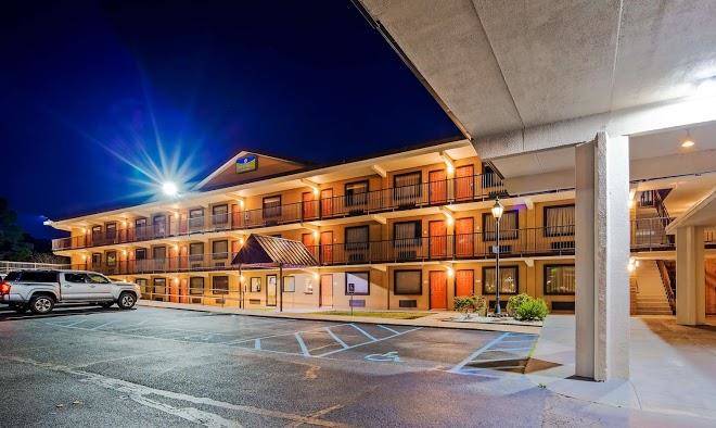 Surestay Hotel By Best Western Tupelo North Image