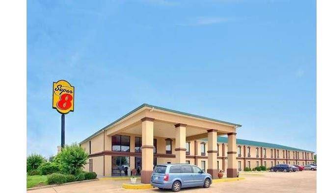 Super 8 by wyndham canton