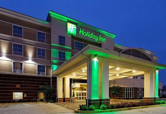 Holiday inn batesville
