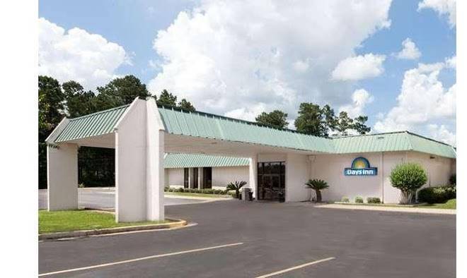 Days inn by wyndham mccomb ms
