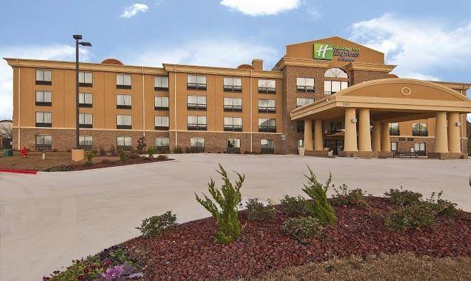 Holiday inn express & suites jackson pearl intl airport
