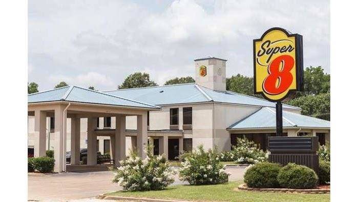 Super 8 by wyndham indianola