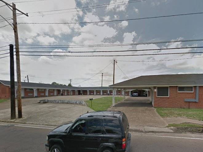 Louisville motel