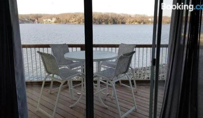 Beautiful 2 level condo with main channel view