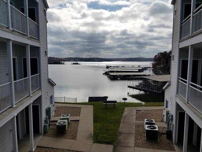 Vintage Landing Condominium Image