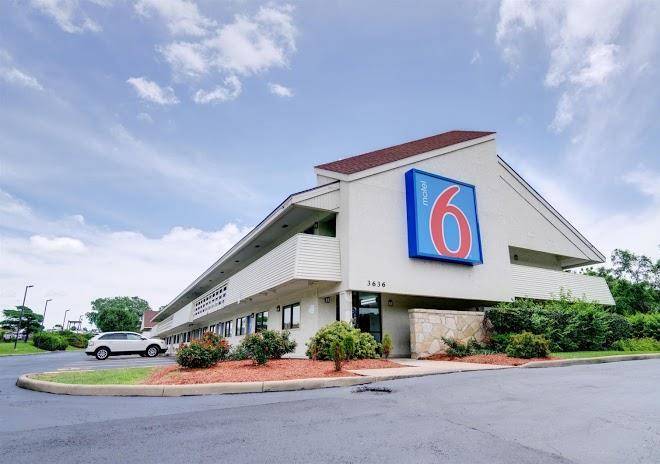 Motel 6 kansas city mo