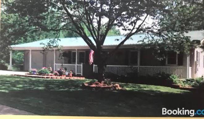 Branson country b&b