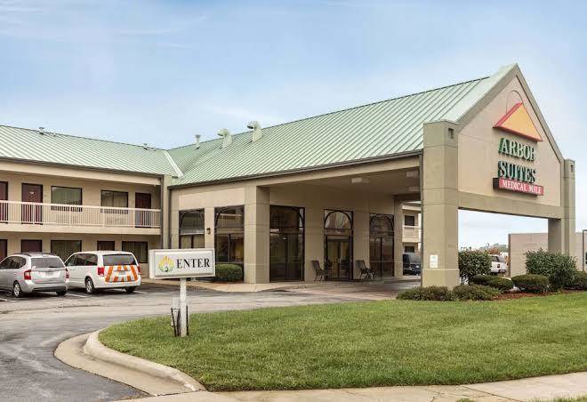 Arbor Suites Medical Mile Image