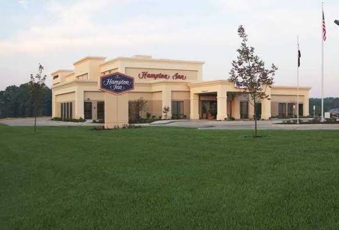 Hampton inn clinton