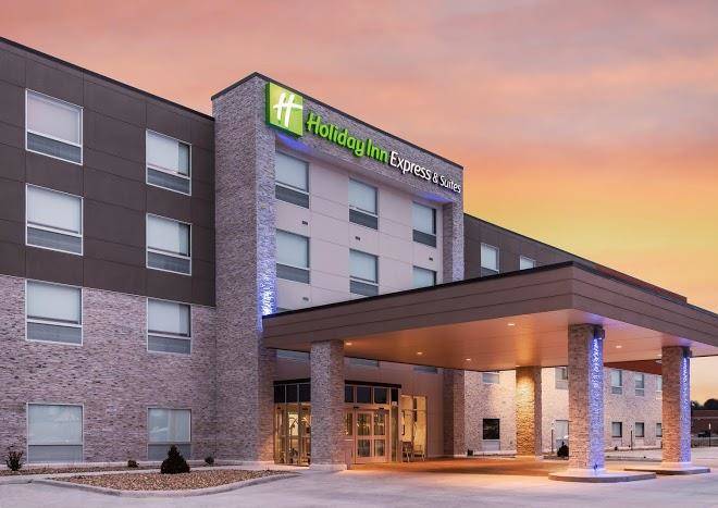Holiday inn express & suites west plains southwest