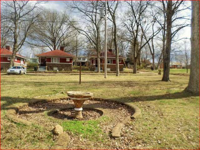 Arcadia valley bungalows