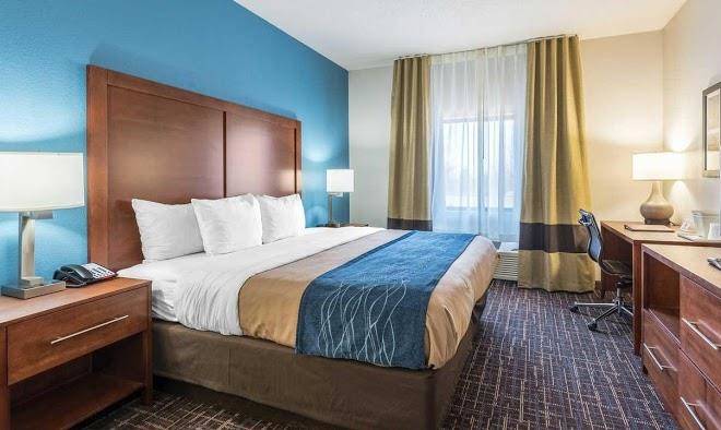 Comfort inn & suites lees summit kansas city
