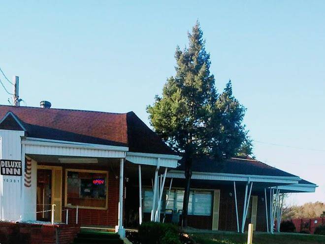 Deluxe inn