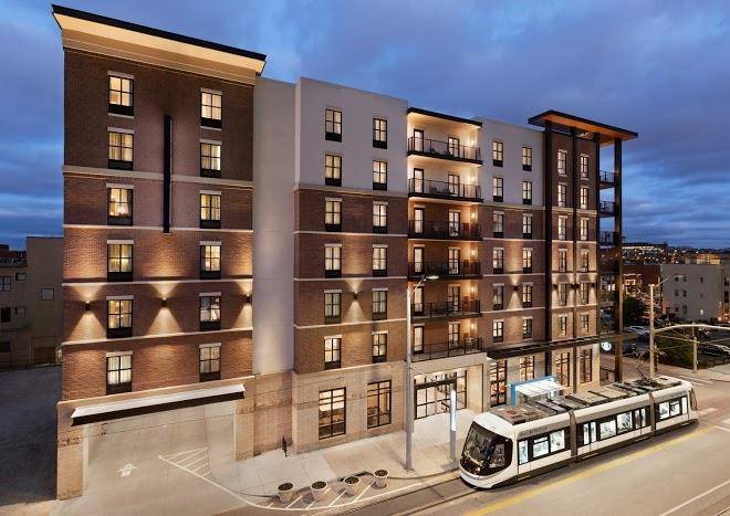 Hampton Inn And Suites Kansas City Downtown Crossroads Image
