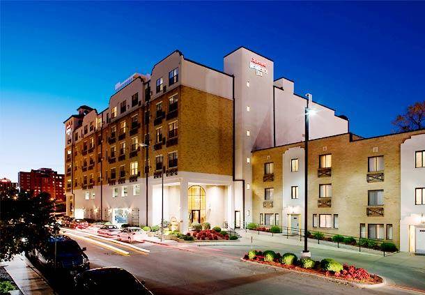 Residence inn by marriott kansas city country club plaza
