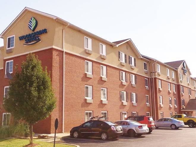 Woodspring suites st louis arnold