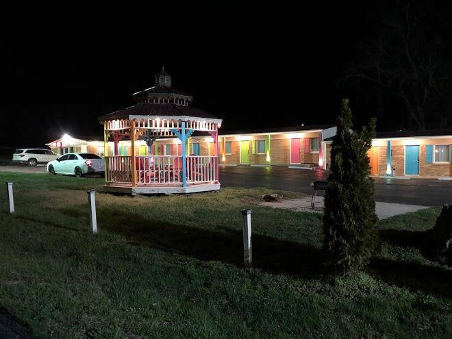 Laci's country inn