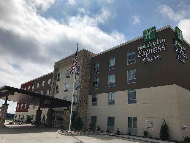 Holiday inn express & suites hannibal medical center