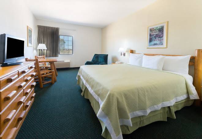 Knights inn new florence