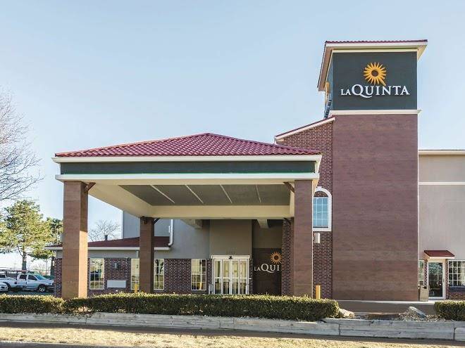 La quinta inn & suites by wyndham kansas city airport