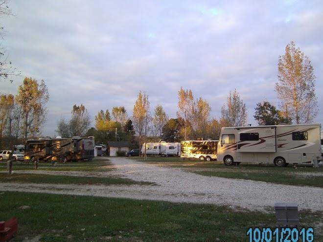Lamplight lane rv resort at glen oaks