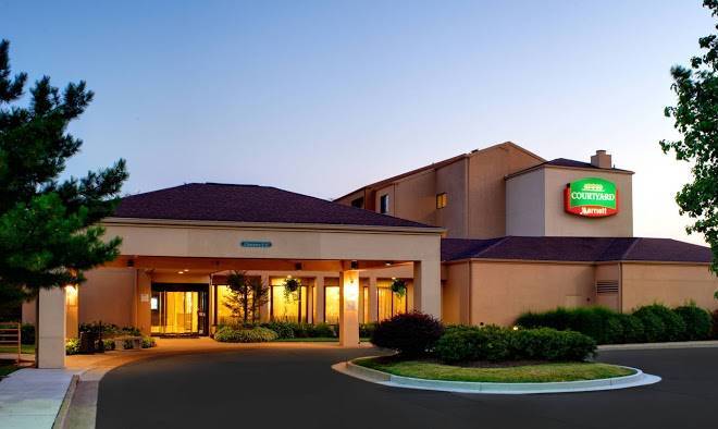 Courtyard by marriott st louis downtown west