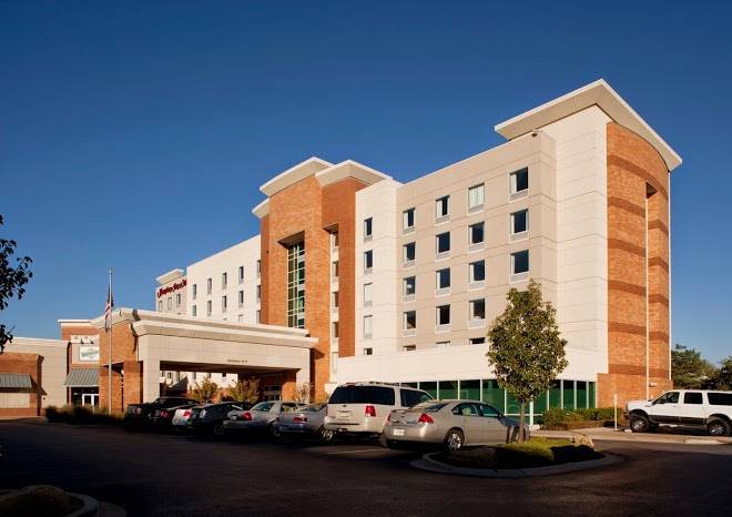 Hampton inn & suites st louis at forest park