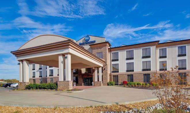 Best western st louis airport north hotel & suites