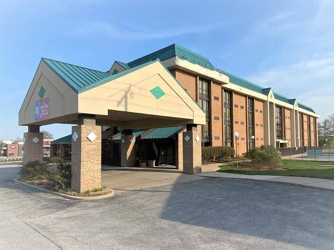 Surestay plus hotel by best western st louis westport