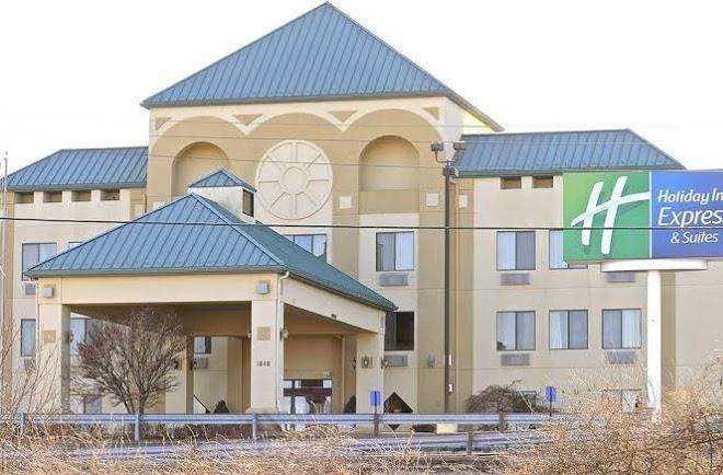 Holiday inn express & suites st louis west fenton