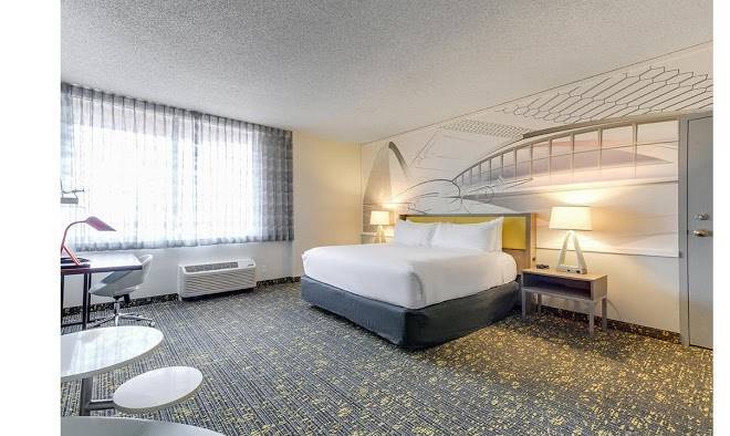 Hotel rl st louis airport