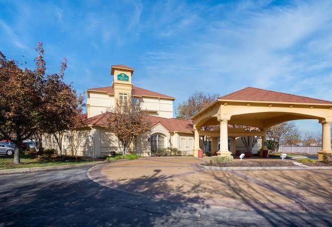La quinta inn & suites by wyndham st louis westport