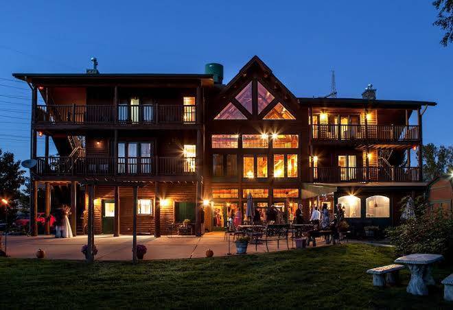 Lodge at grant's trail