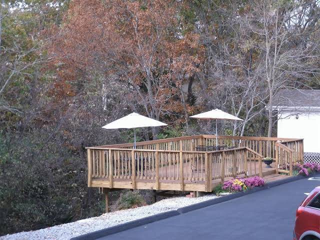 Old southern inn
