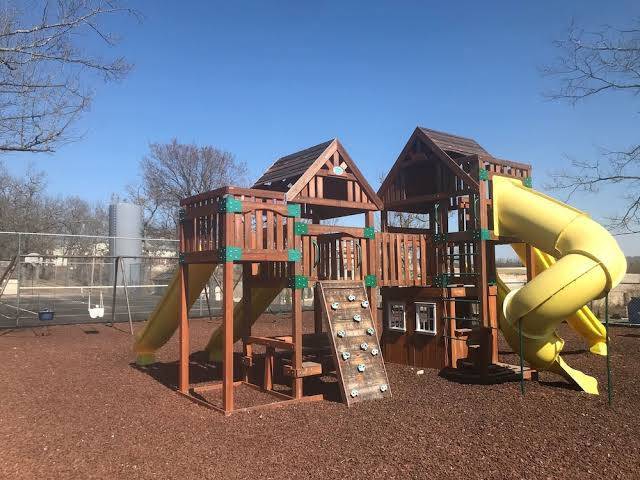 Table rock resorts at kimberling
