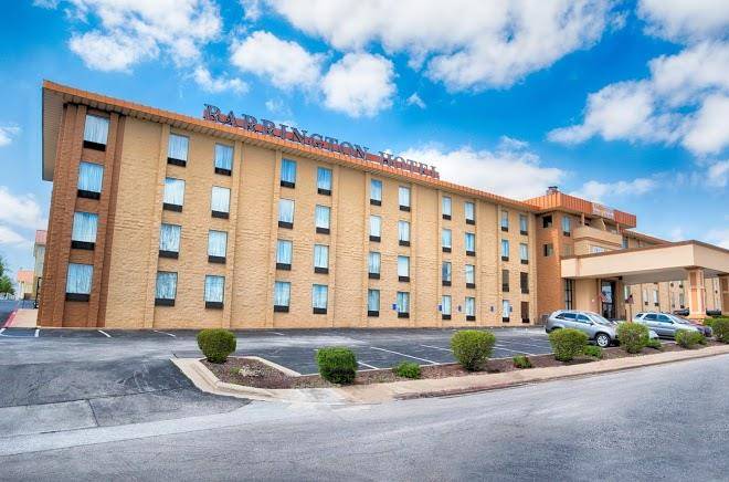 Barrington hotel & suites