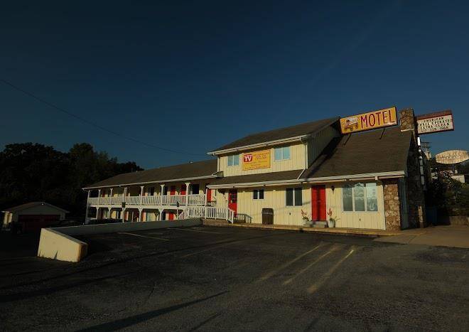 Homestead motel