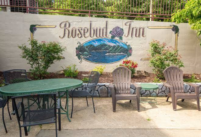 Rosebud inn