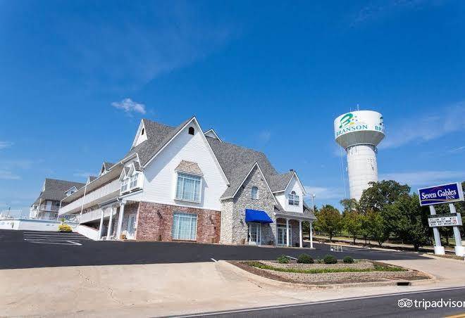 Seven gables inn