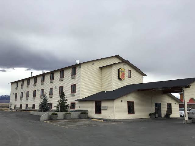 Super 8 by wyndham dillon