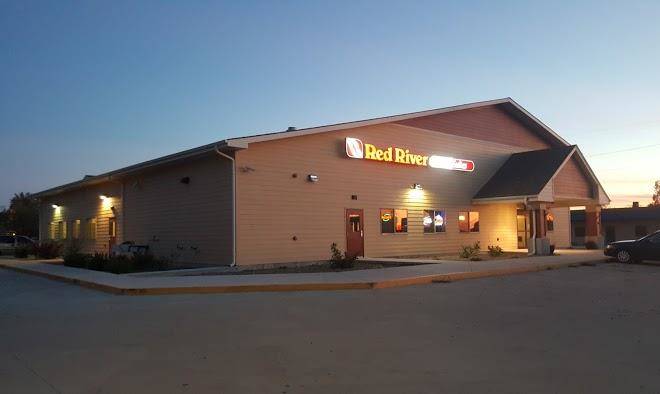 Red river inn & suites