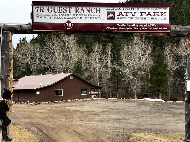 7 R Guest Ranch Motel And Rv Park