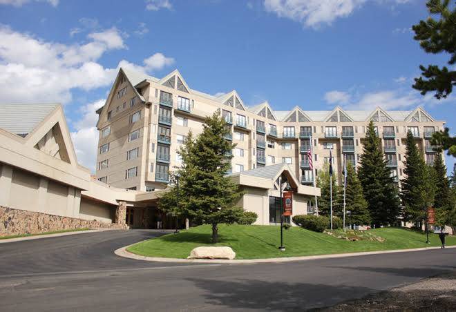 Shoshone condominium hotel