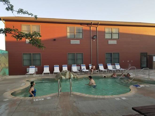 Spa hot springs motel
