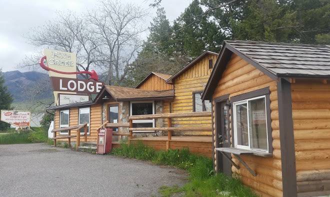 Pine creek lodge
