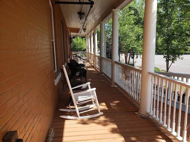 Stevensville hotel