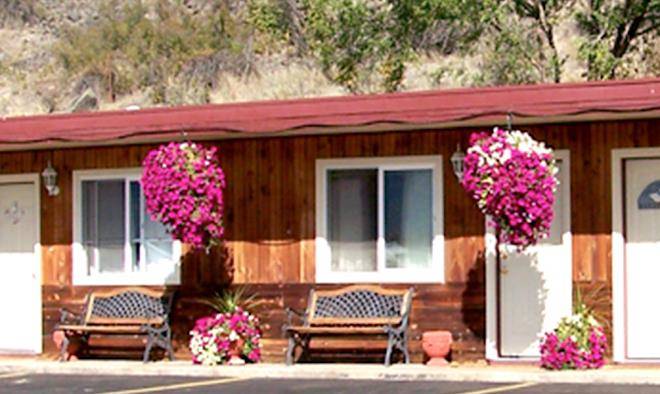 Dew duck inn