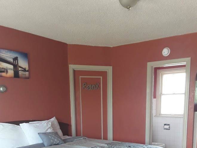 Eddy's motel