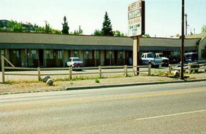 Glacier motel