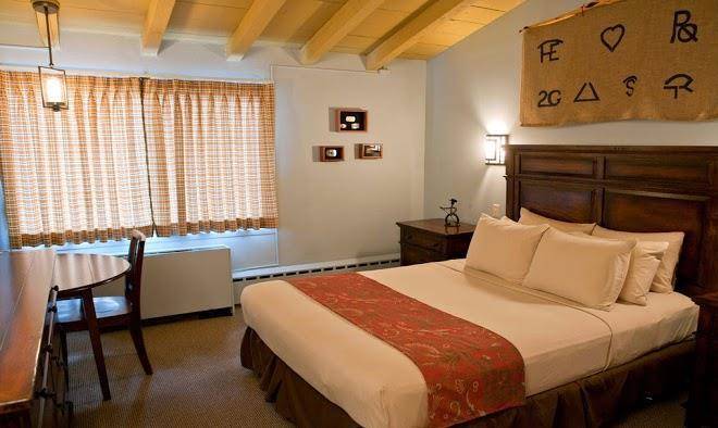 Dude rancher lodge